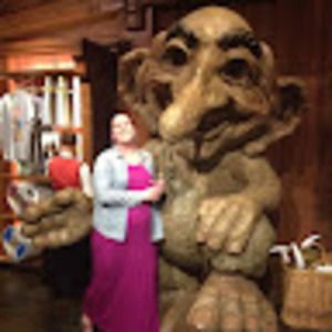 Meet your Posher, Julie